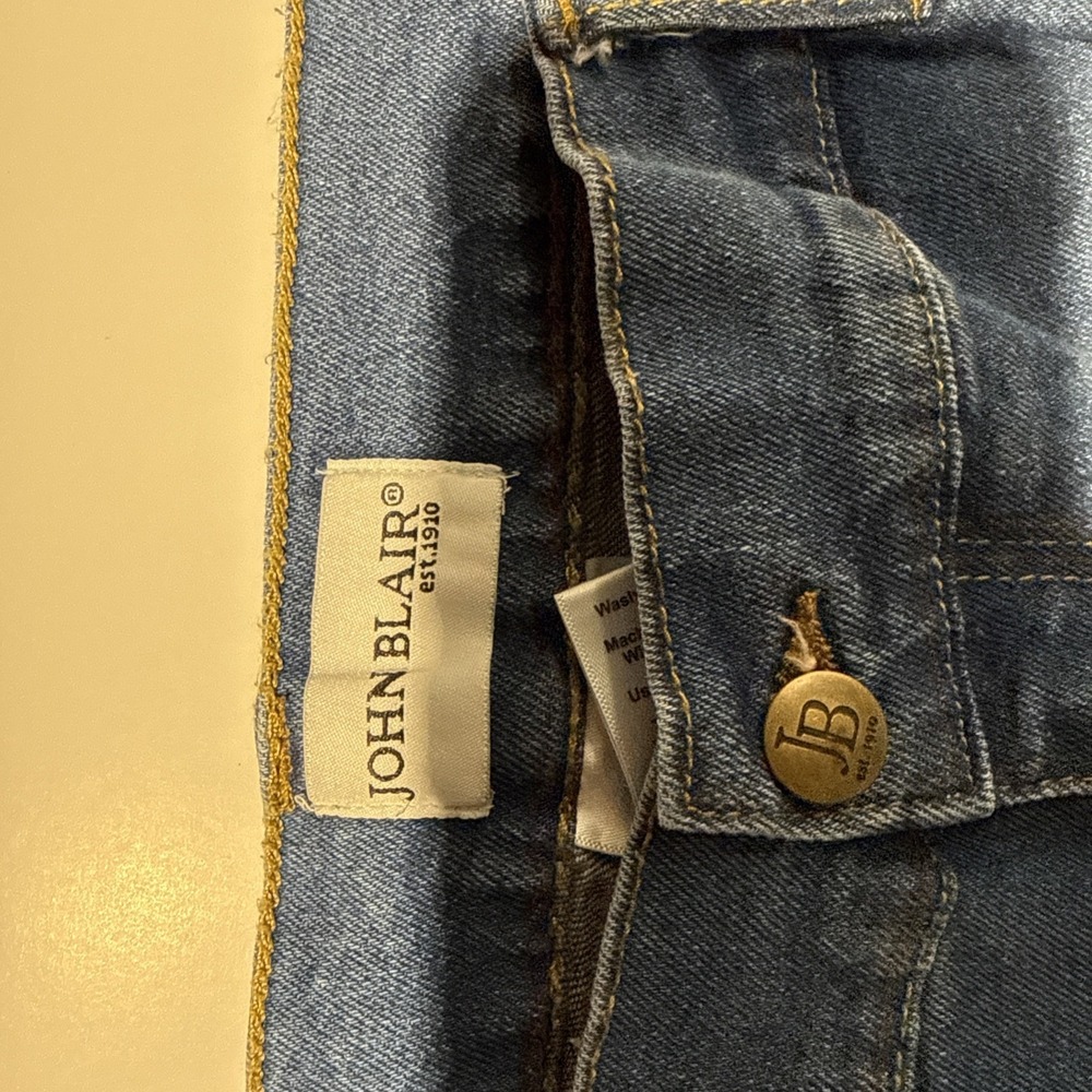 John Blair Mens Blue Jeans 42x30 Classic Fit Straight Leg Denim Pants - Picture 3 of 7